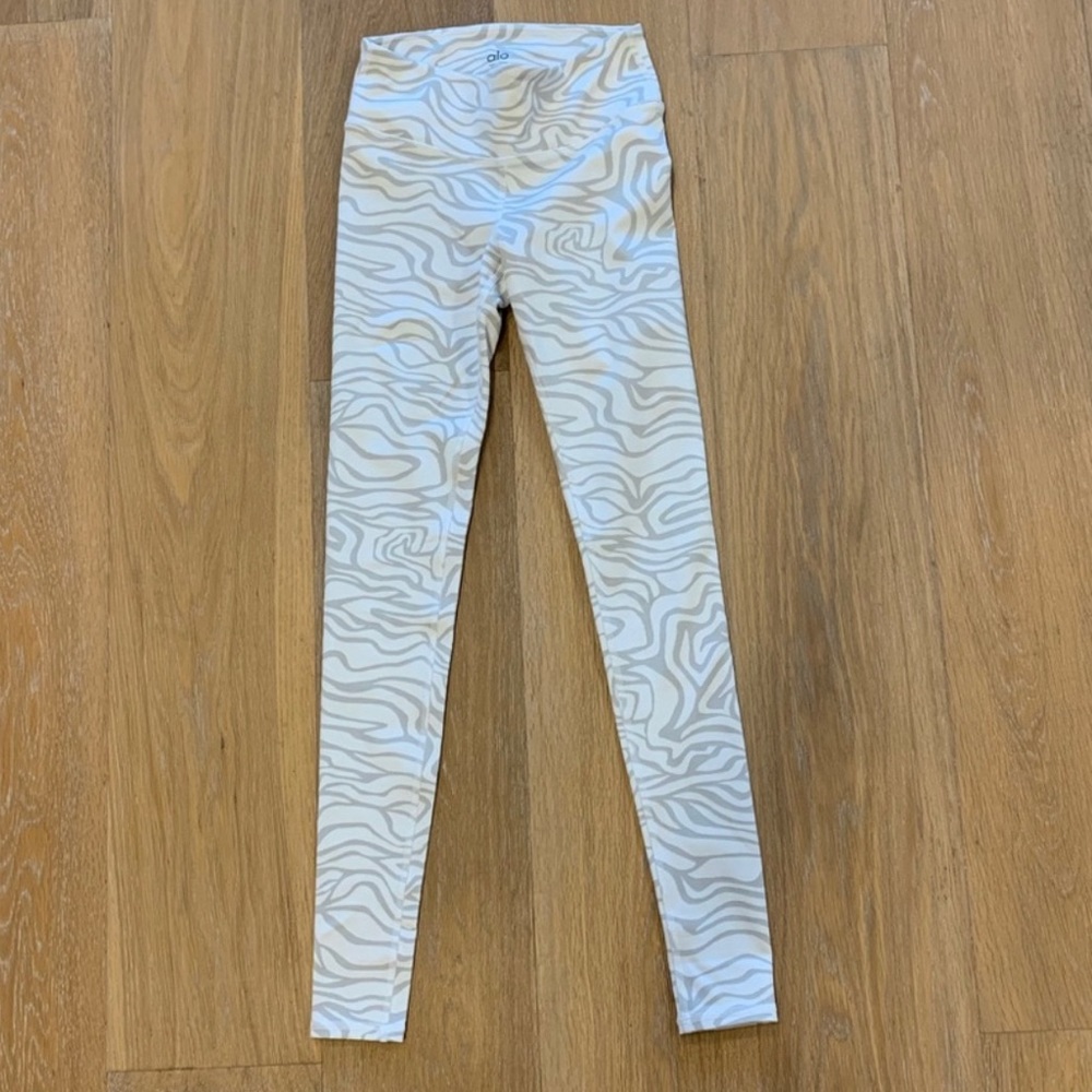 Alo Yoga Airbrush Leggings